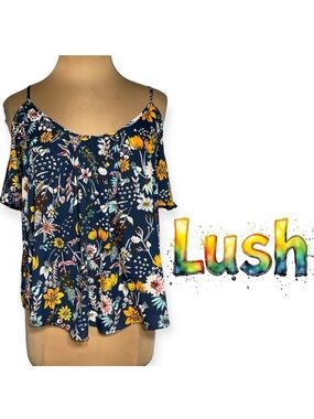 Lush Stitch Fix navy blue multicolor floral cold shoulder tank top size medium